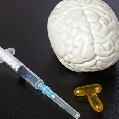 4 Essential Vitamins to Manage Schizophrenia