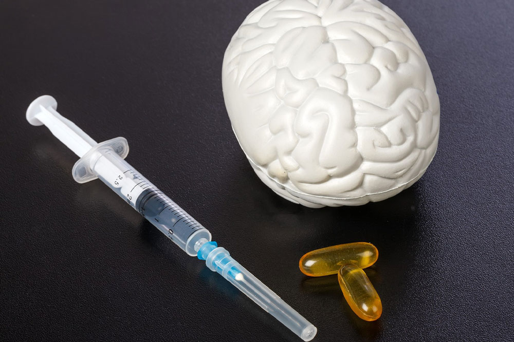 4 Essential Vitamins to Manage Schizophrenia