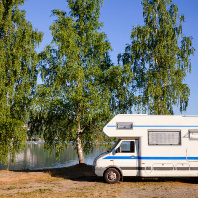 Common Mistakes to Avoid When Buying an RV or Trailer