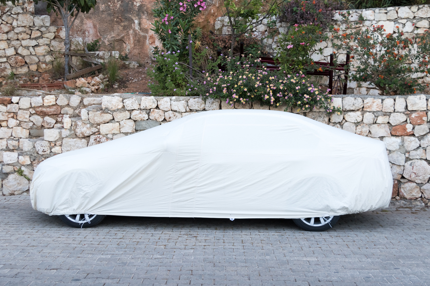 The Benefits of a Car Cover