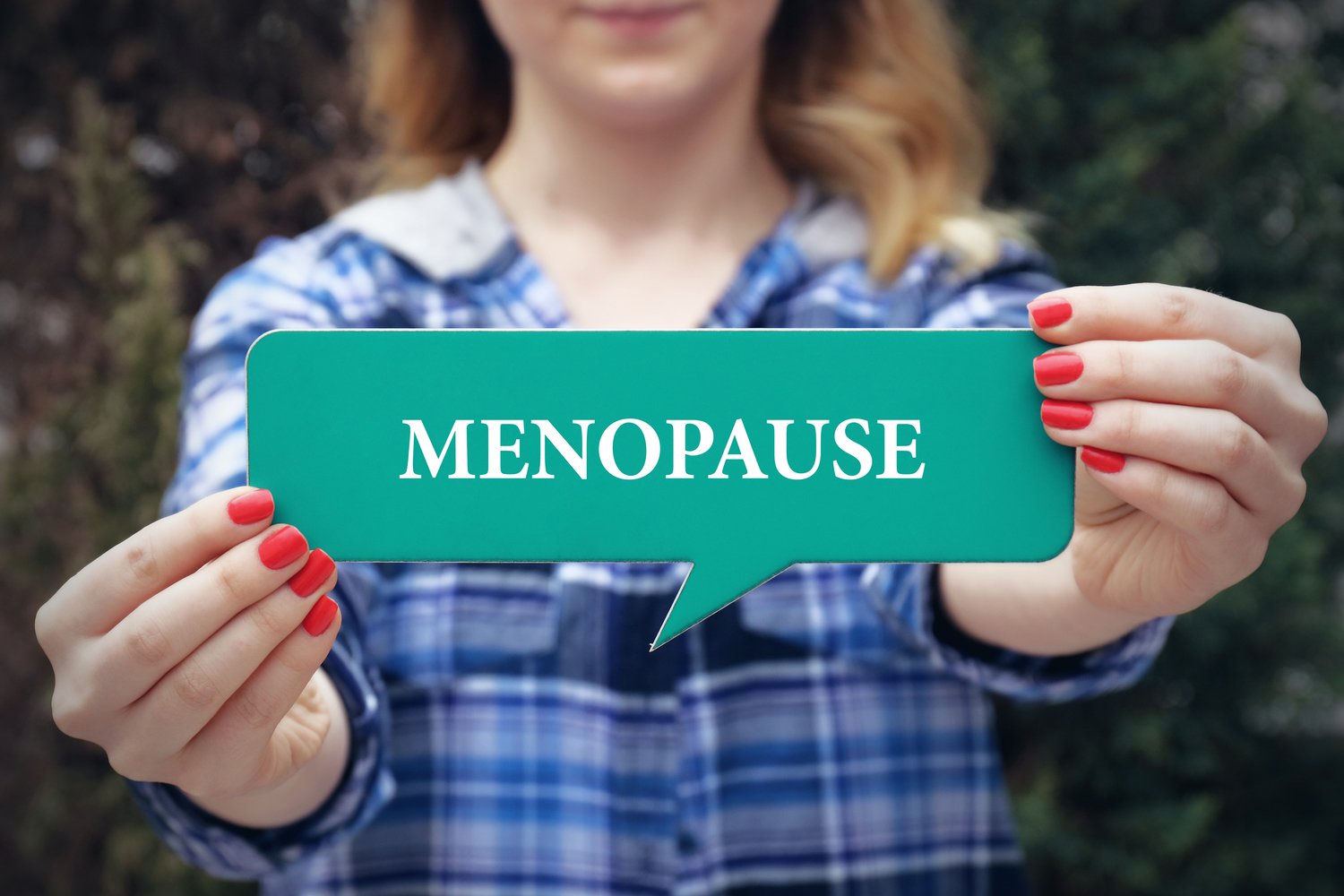 6 Early Warning Signs of Menopause: